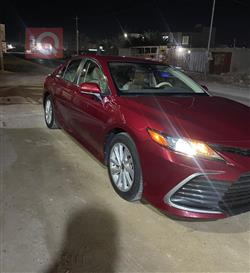 تۆیۆتا کامری